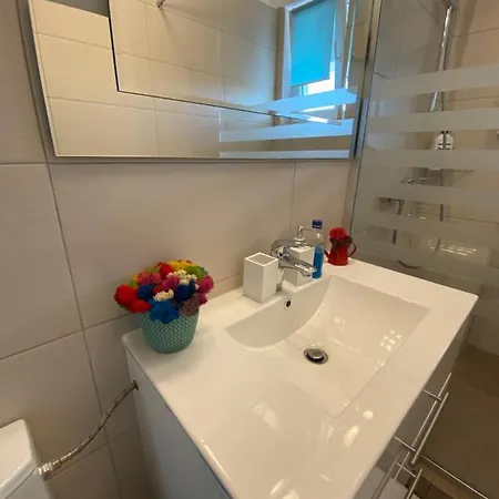 Apartament 2 Premium Crema Mamaia In Prima Linie La Mare Апартаменты *